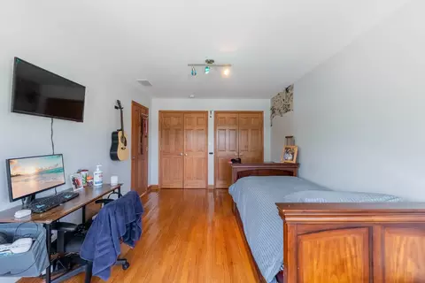 8000 Lorel Ave, Burbank, IL 60459 photo 22