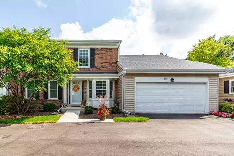 38 The Court Of Greenway, Northbrook, IL 60062