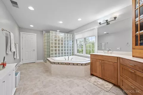 1729 E Prairie Ave, Wheaton, IL 60187 photo 24