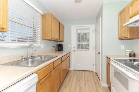 1115 Bull St, Normal, IL 61761 photo 14