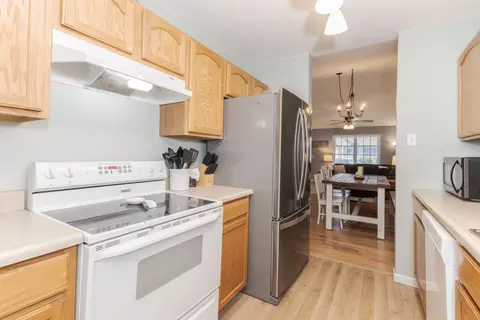 1115 Bull St, Normal, IL 61761 photo 13