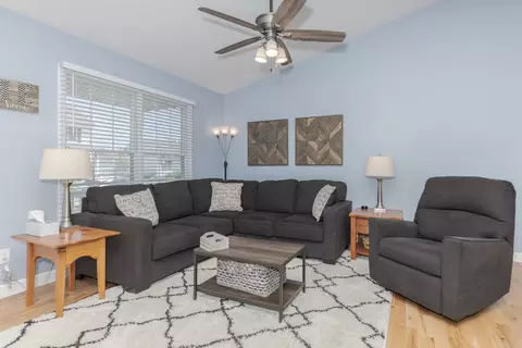 1115 Bull St, Normal, IL 61761 photo 6