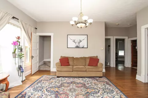 710 E Center St, Le Roy, IL 61752 photo 3