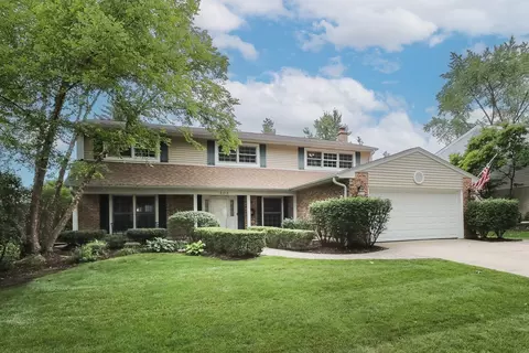 503 W Haven Dr, Arlington Heights, IL 60005
