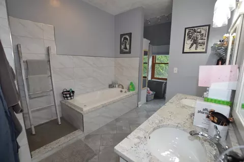 118 N Kent Rd, Mchenry, IL 60051 photo 12