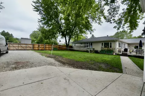 118 N Kent Rd, Mchenry, IL 60051 photo 27