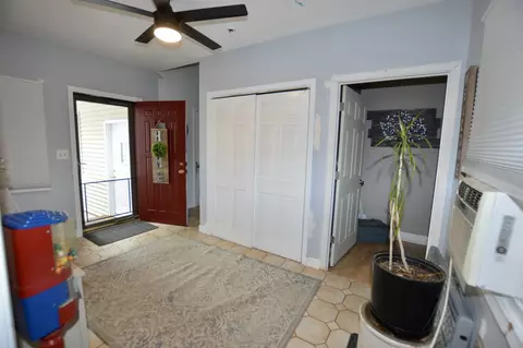 118 N Kent Rd, Mchenry, IL 60051 photo 21