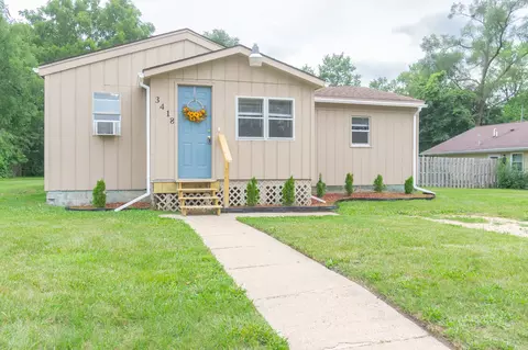 3418 Blackstone Ave, Rockford, IL 61101