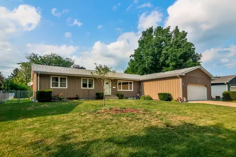 117 Mattek Ave, Dekalb, IL 60115