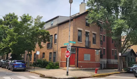 1500 N Greenview Ave #2R, Chicago, IL 60642