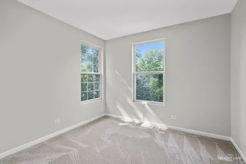 546 Conservatory Ln, Aurora, IL 60502 photo 11