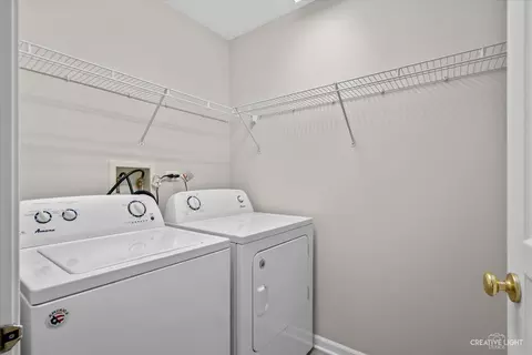 546 Conservatory Ln, Aurora, IL 60502 photo 15