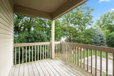 546 Conservatory Ln, Aurora, IL 60502 photo 16