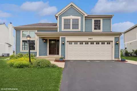 1461 Woodbury Cir, Gurnee, IL 60031