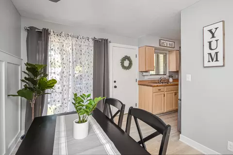 1405 E Vernon Ave #1, Normal, IL 61761 photo 20