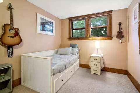 20 E Pine Ave, Roselle, IL 60172 photo 21