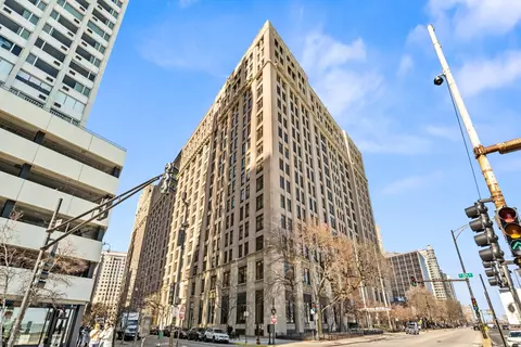 680 N Lake Shore Dr #407, Chicago, IL 60611