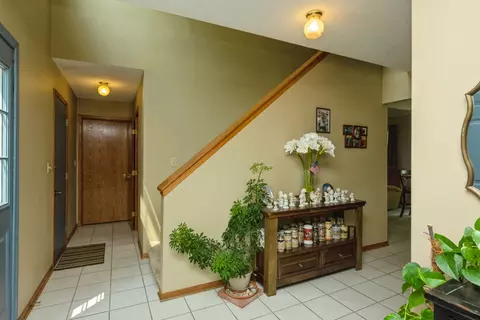 808 E 6th St, Belvidere, IL 61008 photo 3