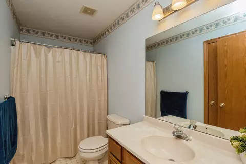 808 E 6th St, Belvidere, IL 61008 photo 16