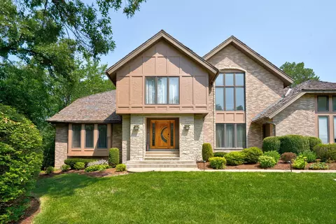 801 Provencal Dr, Burr Ridge, IL 60527