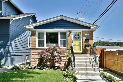 1186 S Harvey Ave, Oak Park, IL 60304