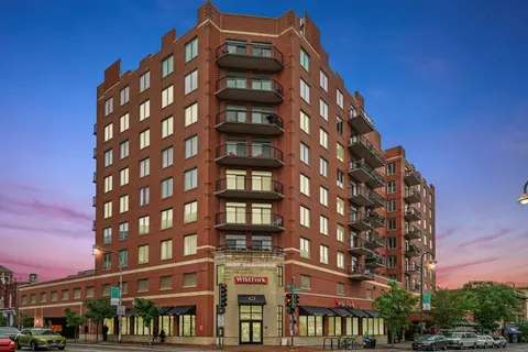 515 Main St #307, Evanston, IL 60202