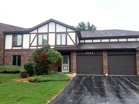 9725 Mill Ct E #E2, Palos Park, IL 60464