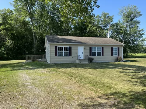 1494 N 15th Rd, Streator, IL 61364