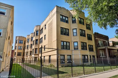 7520 N Winchester Ave #1W, Chicago, IL 60626