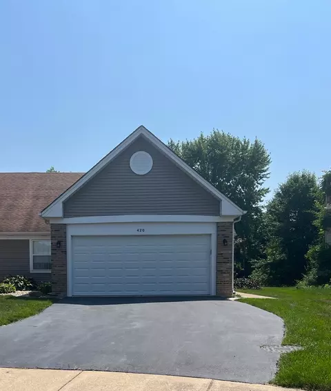 420 Prairieview Dr, Oswego, IL 60543