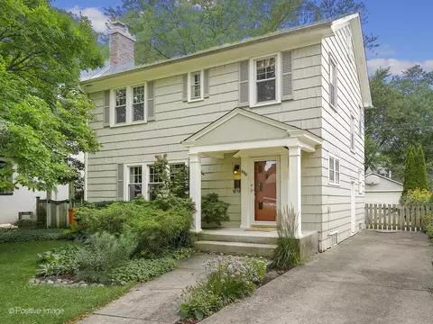 440 N Catherine Ave, La Grange Park, IL 60526
