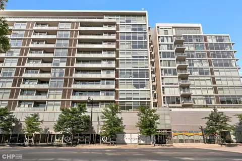 1620 S Michigan Ave #811, Chicago, IL 60616