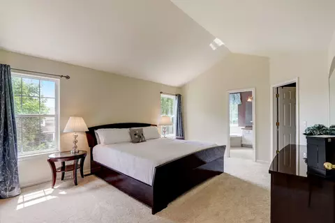 903 Adderly Ln, Gurnee, IL 60031 photo 16
