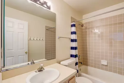 903 Adderly Ln, Gurnee, IL 60031 photo 27