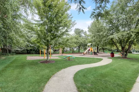 903 Adderly Ln, Gurnee, IL 60031 photo 48