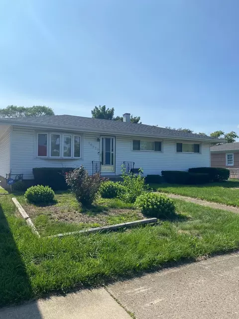 18730 Wentworth Ave, Lansing, IL 60438