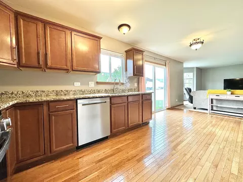 6311 Blue Ridge Dr, Plainfield, IL 60586 photo 8
