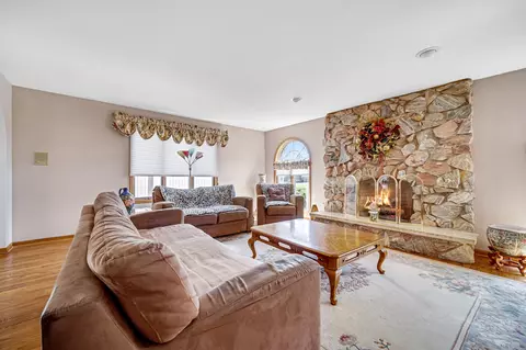 1210 W Sable Dr, Addison, IL 60101 photo 8