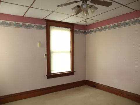 328 Pickett St, Chenoa, IL 61726 photo 8