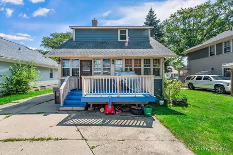 408 Elm St, Elgin, IL 60123 photo 8