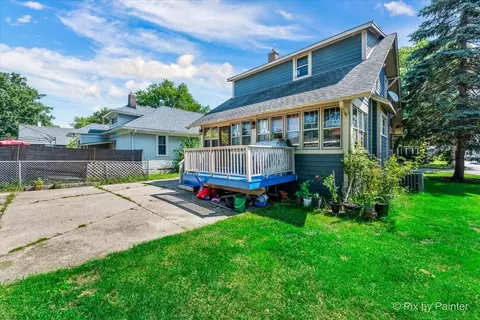 408 Elm St, Elgin, IL 60123 photo 9