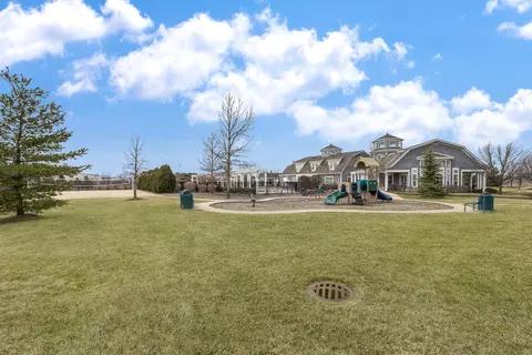 696 Cheshire Ct, Oswego, IL 60543 photo 41