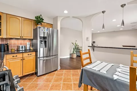 1550 Sandpebble Dr #201, Wheeling, IL 60090 photo 15