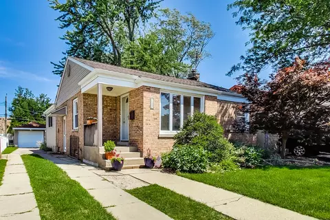 7311 N Meade Ave, Chicago, IL 60646