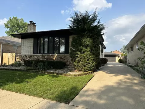 4837 N Newcastle Ave, Chicago, IL 60656