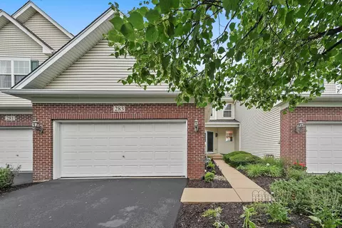 283 Ridge Rd, North Aurora, IL 60542