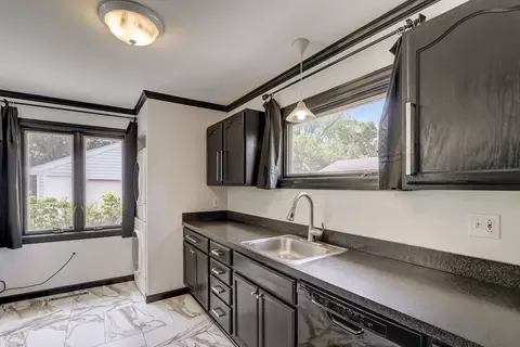 547 E Baldwin Rd, Palatine, IL 60074 photo 9