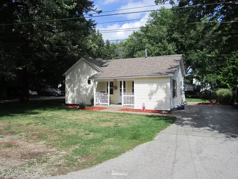 401 S Orput St, Malta, IL 60150