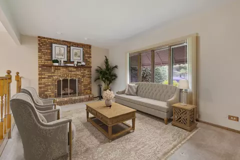 6007 Greenview Rd, Oakwood Hills, IL 60013 photo 5