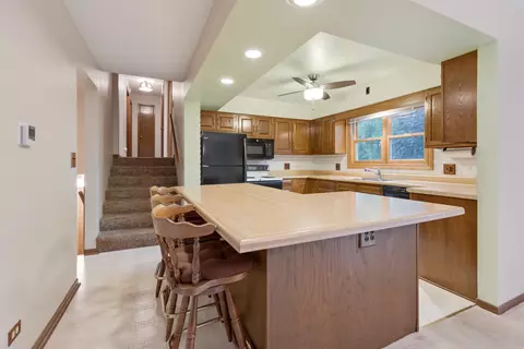 6007 Greenview Rd, Oakwood Hills, IL 60013 photo 8